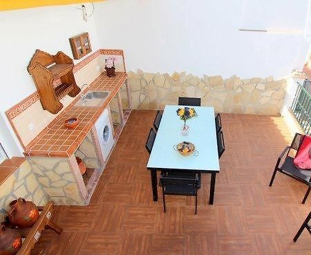 Вилла Casa Maria En El Centro Нерха Экстерьер фото
